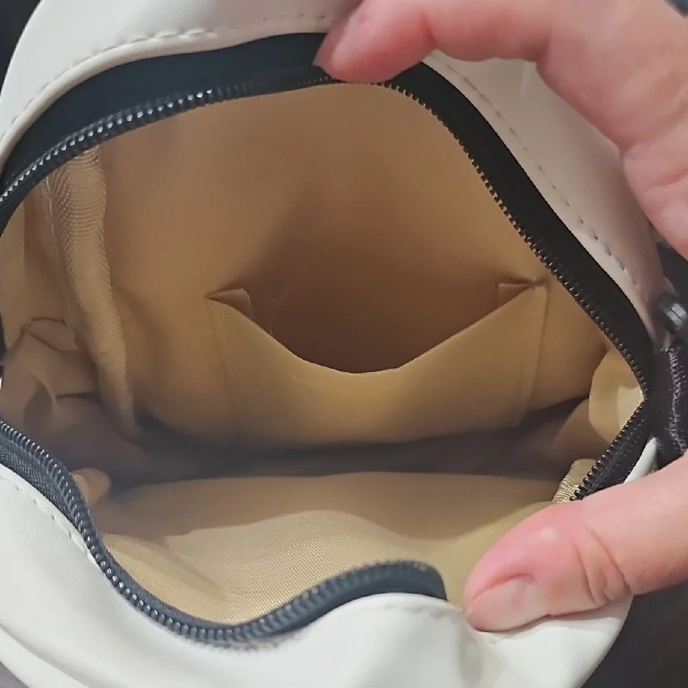 White Ghost Design Crossbody Purse - Picture 2 of 4